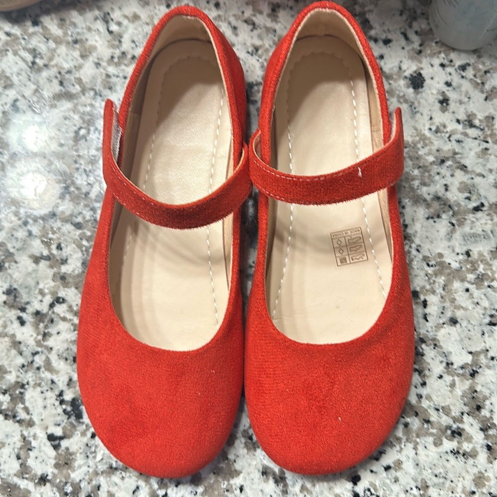 Women’s shoes